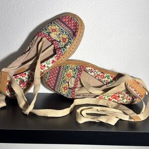 ANTONIO MELANI Multicolor Floral Lace-Up Espadrille Flats Boho